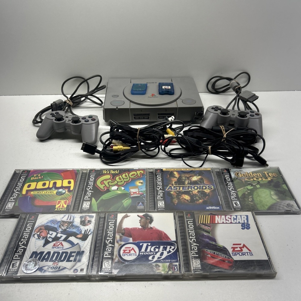 Sony PlayStation PS1 SCPH-5501 Bundle With 7 Games- Tested - Working